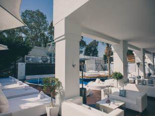 Lorcrimar Hotel